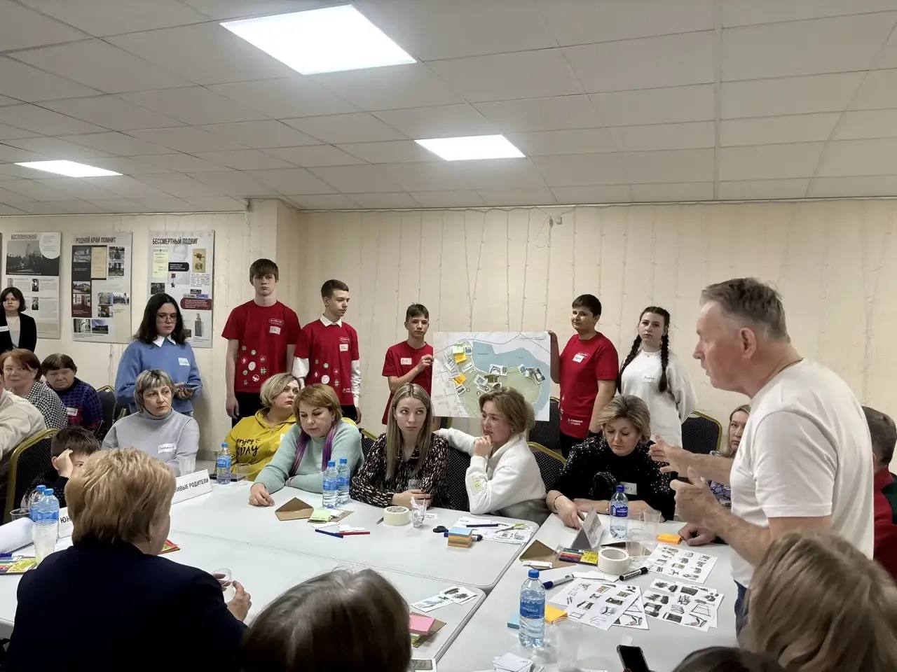 Дмитрий Миляев: Жители Киреевского района выбирают концепцию благоустройства Центрального парка Дмитрий Миляев: Жители Киреевского района выбирают концепцию благоустройства Центрального парка