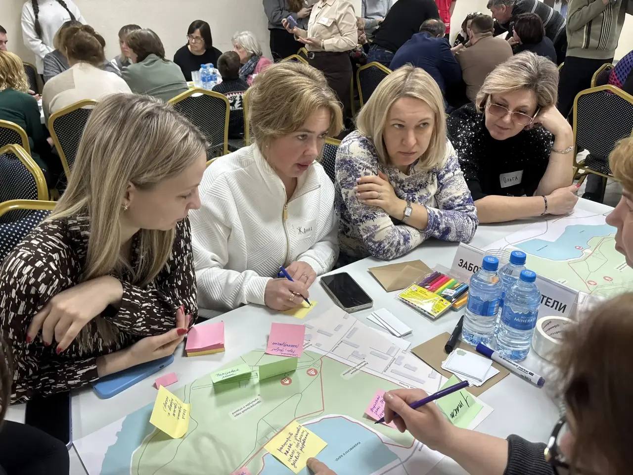 Дмитрий Миляев: Жители Киреевского района выбирают концепцию благоустройства Центрального парка Дмитрий Миляев: Жители Киреевского района выбирают концепцию благоустройства Центрального парка