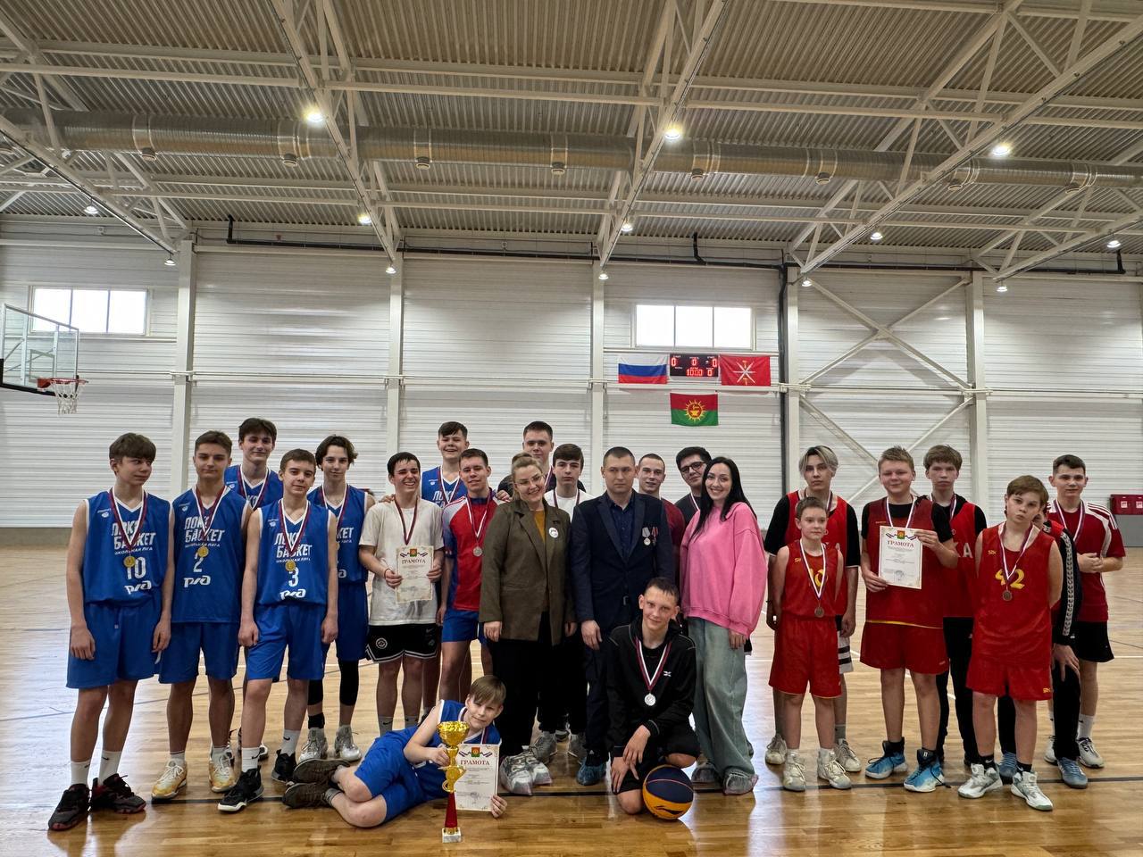 Анна Цивилева: Для Ирины и Дмитрия Сычевых из Тульской области помощь героям и их близким стала делом жизни Анна Цивилева: Для Ирины и Дмитрия Сычевых из Тульской области помощь героям и их близким стала делом жизни