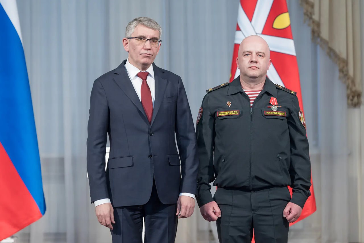 За храбрость, мужество и честь: в Туле поздравили сотрудников Росгвардии За храбрость, мужество и честь: в Туле поздравили сотрудников Росгвардии