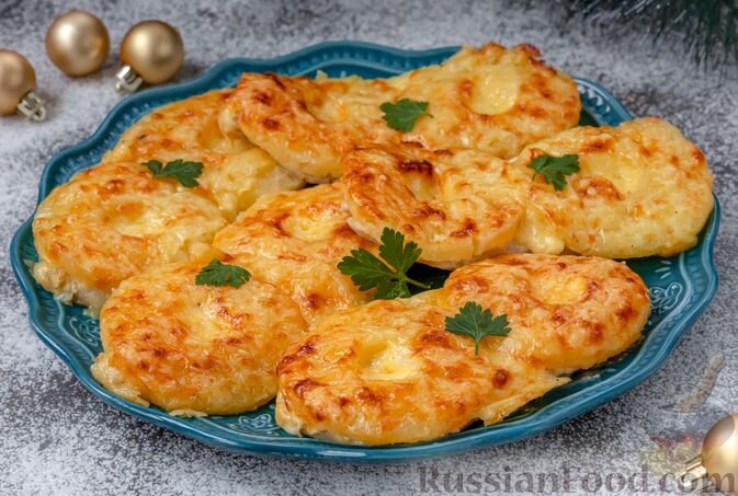 Праздничные угощения: пять ярких рецептов для новогоднего стола