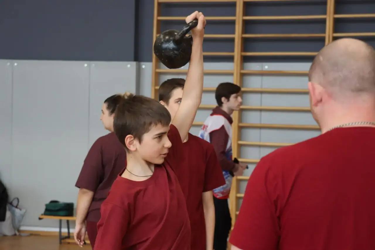 Дмитрий Миляев: #Нашасилавспорте. В Туле проходит турнир для ветеранов СВО и их семей Этот турнир — не просто состязание, а важный этап социальной интеграции и реабилитации наших защитников Дмитрий Миляев: #Нашасилавспорте. В Туле проходит турнир для ветеранов СВО и их семей Этот турнир — не просто состязание, а важный этап социальной интеграции и реабилитации наших защитников