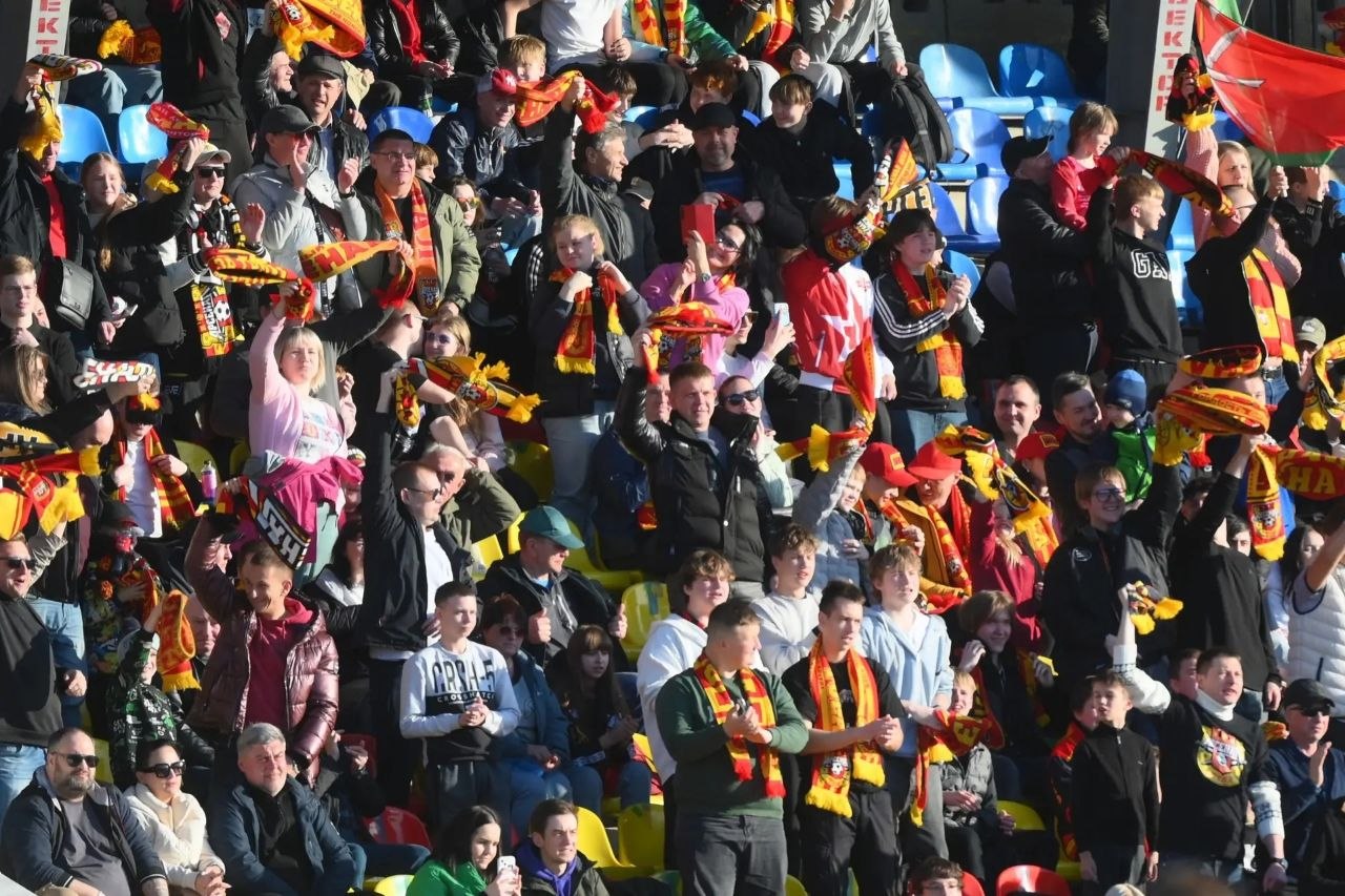 Дмитрий Миляев: Сегодня наш «Арсенал» порадовал болельщиков яркой игрой в 26-м туре Первой лиги Дмитрий Миляев: Сегодня наш «Арсенал» порадовал болельщиков яркой игрой в 26-м туре Первой лиги