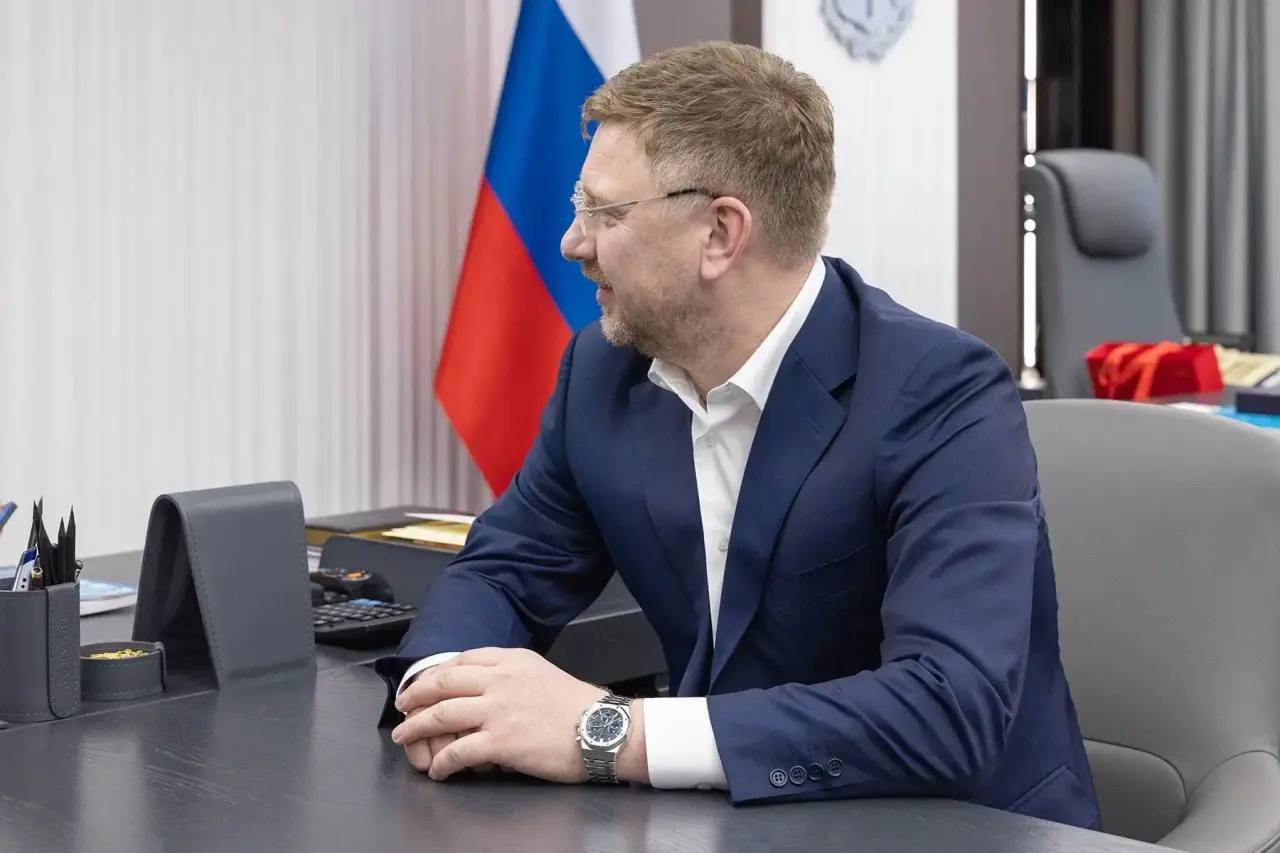 Дмитрий Миляев: Провел рабочую встречу с генеральным директором компании «Энергомаш» Денисом Пашковым Дмитрий Миляев: Провел рабочую встречу с генеральным директором компании «Энергомаш» Денисом Пашковым