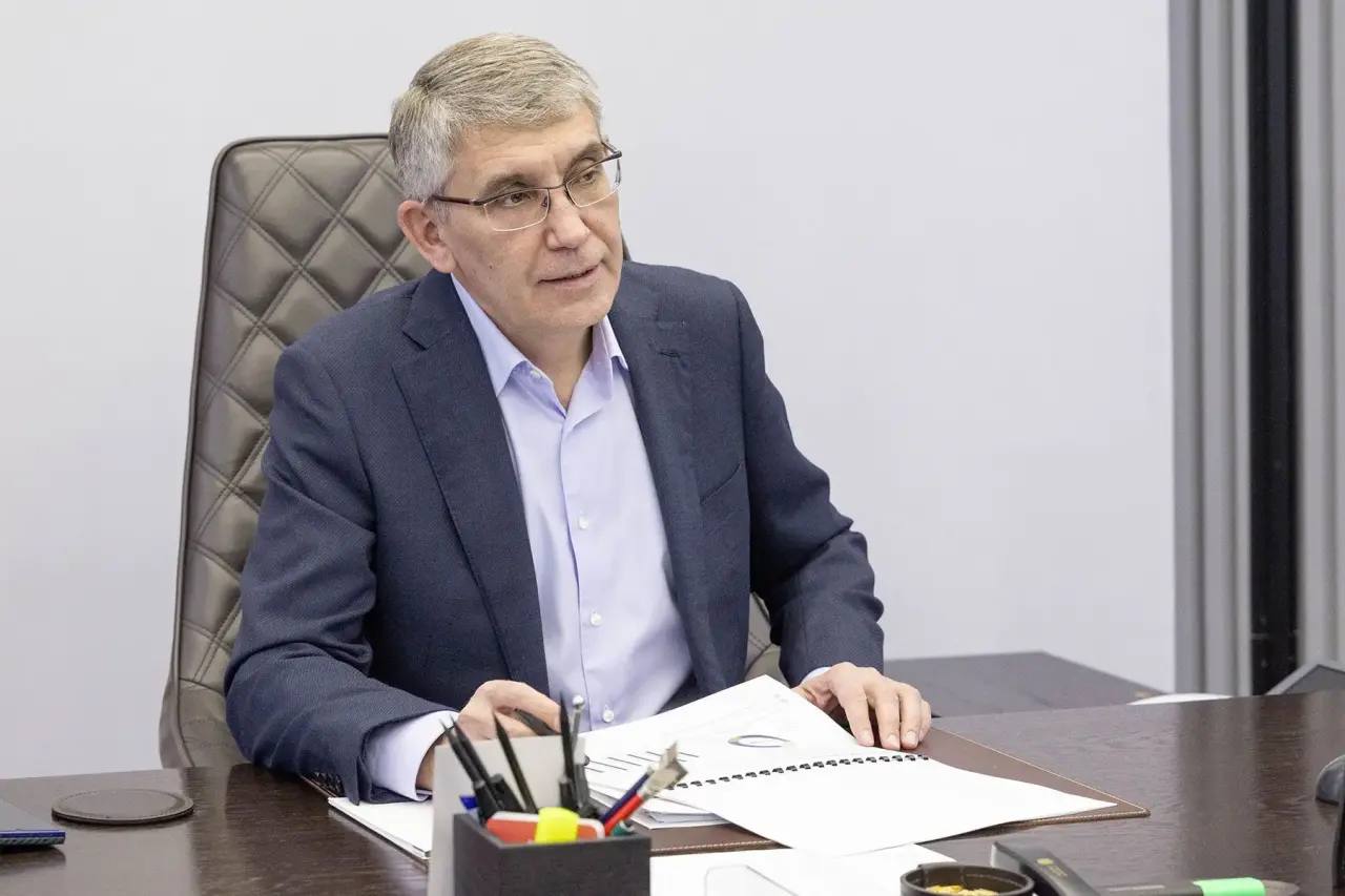 Дмитрий Миляев: Провел рабочую встречу с директором УФПС Тульской области «Почты России» Татьяной Федосовой Дмитрий Миляев: Провел рабочую встречу с директором УФПС Тульской области «Почты России» Татьяной Федосовой