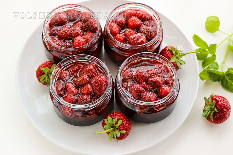 Силт из клубники — простой шведский способ сохранить ягоды в густом сиропе