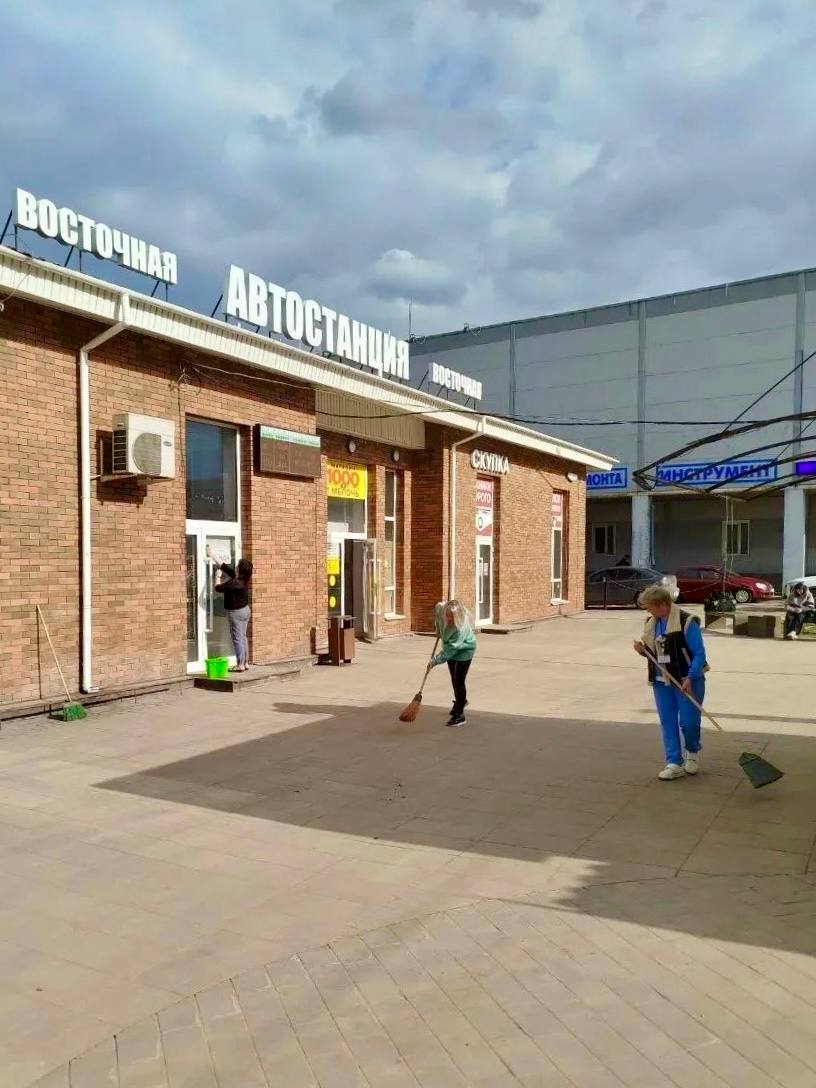 Сотрудники регионального минтранса привели в порядок автостанцию «Восточная» Сотрудники регионального минтранса привели в порядок автостанцию «Восточная»