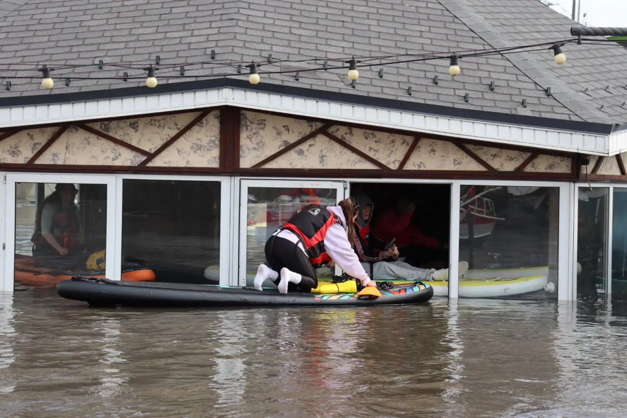 Тулякам паводок не помеха, и вот почему Тулякам паводок не помеха, и вот почему