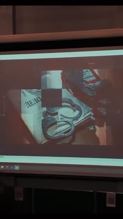 В Туле сотрудники полиции провели профилактическую лекцию для студентов в рамках акции «Чистое поколение-2026»