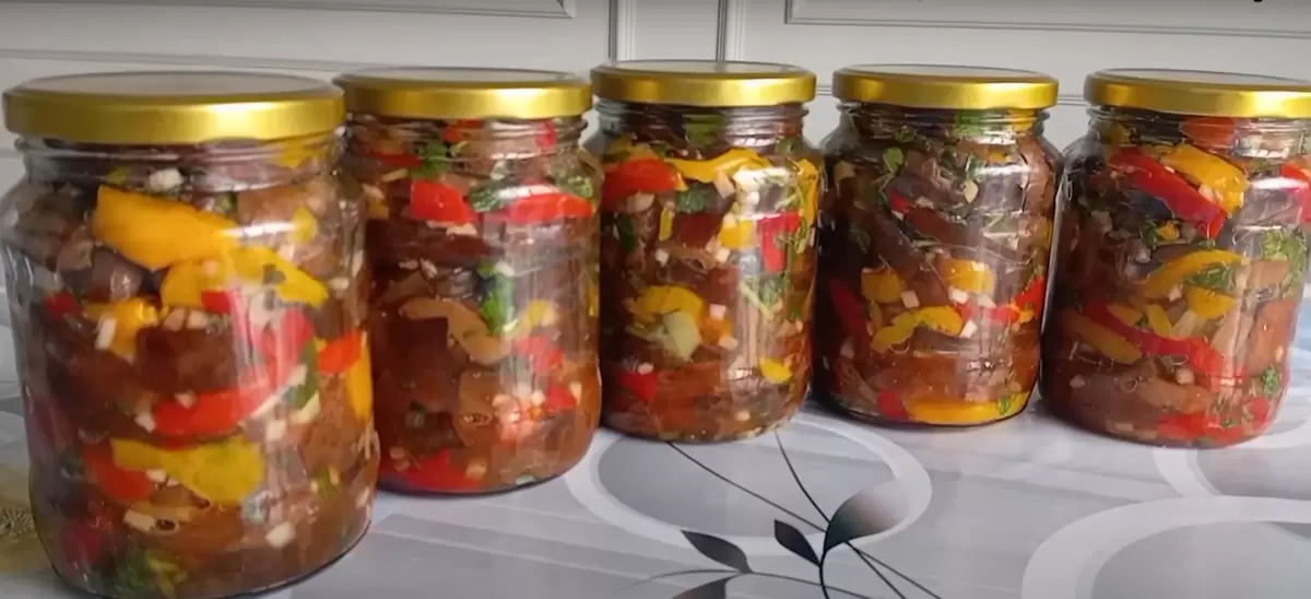 Сочность и аромат: баклажаны с болгарским перцем на зимние заготовки