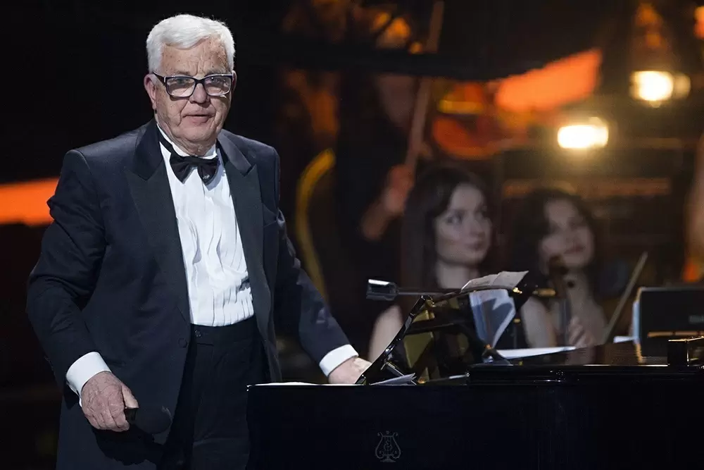 Не про факт и дата, а про ощущение утра после позднего концерта: музыка Паулса и атмосфера Латвии