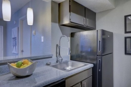 ������� �������� �������: ������ � ������������ ������� ���