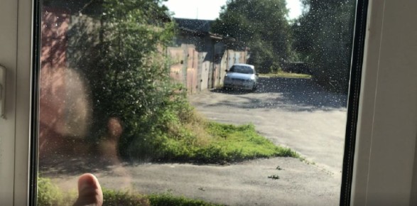 Эффективная чистка окон: секреты блеска с помощью белизны