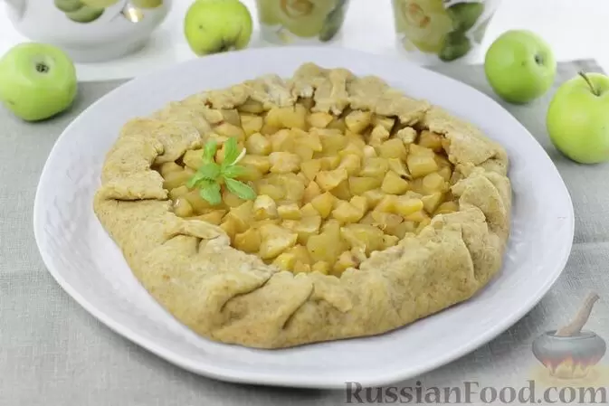 Вкусные моменты: от сладких угощений до сытных пирогов