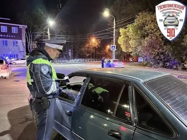 � ������ � 10 ������ �� 12 ������ ������������ ���������������� �������� ������� ���� ����������� 27 ���������, ����������� ������������� ���������� � ���������� ���������, �� ���: