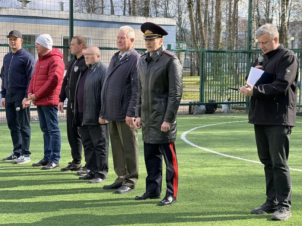 В Туле в честь годовщины образования общества «Динамо» заложена сосновая аллея В Туле в честь годовщины образования общества «Динамо» заложена сосновая аллея