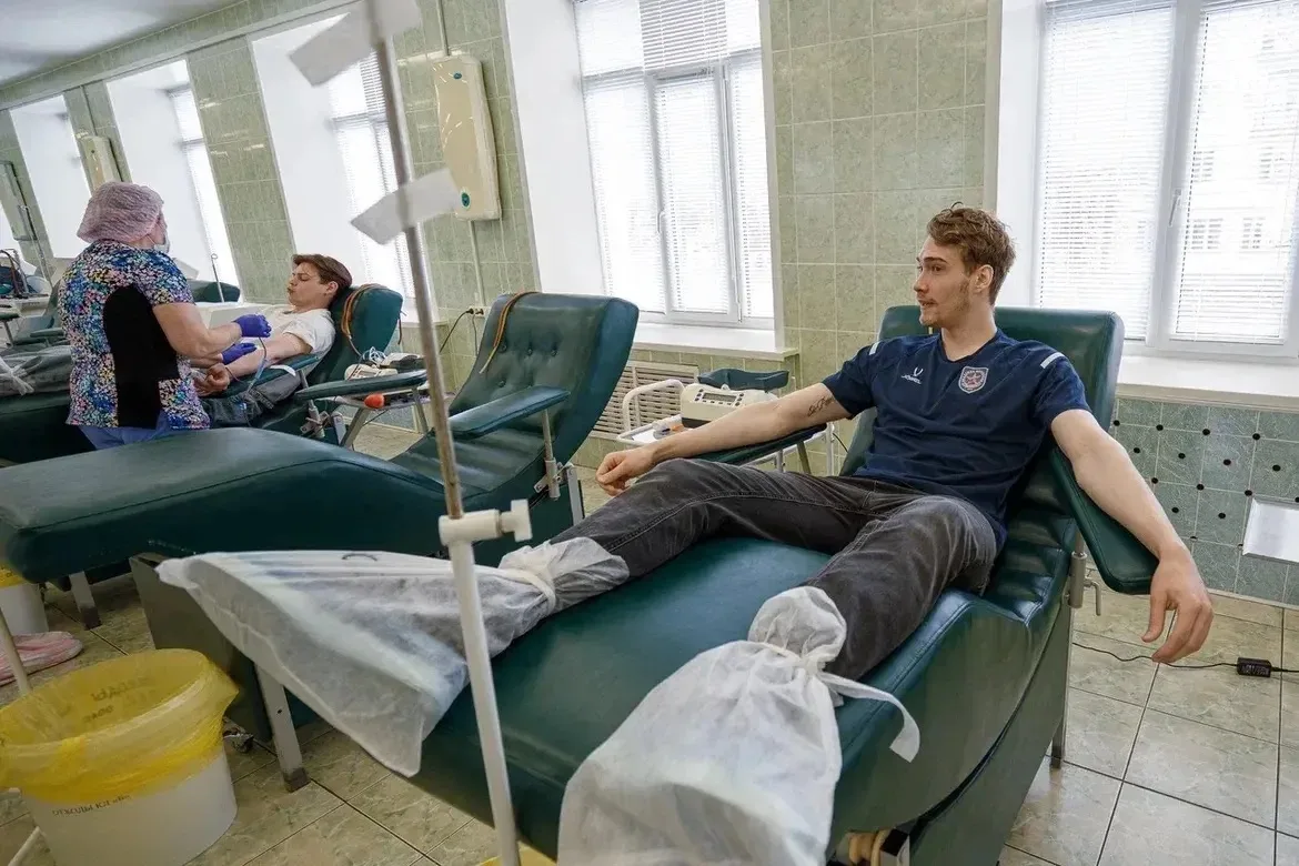 Дмитрий Миляев: Профессиональные клубы Тульской области приняли участие в Национальном дне донора Дмитрий Миляев: Профессиональные клубы Тульской области приняли участие в Национальном дне донора