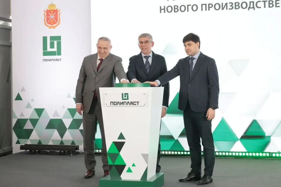 ������� ������: ���������� �������� ����� ������������ � �������������