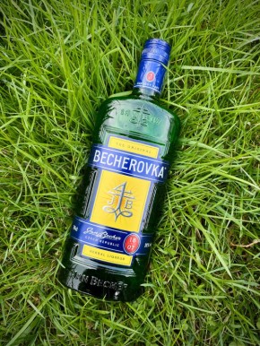 Becherovka: ������� ������� � ������� �������� � ���������� ������