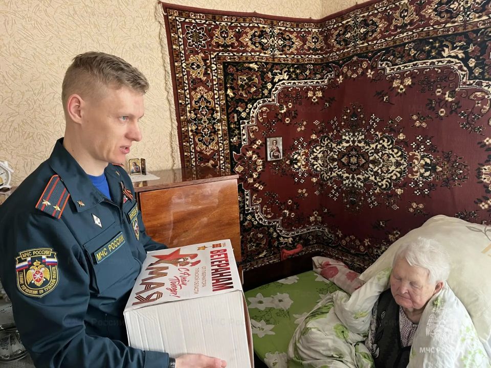 С несгибаемым характером и вечной благодарностью! С несгибаемым характером и вечной благодарностью!