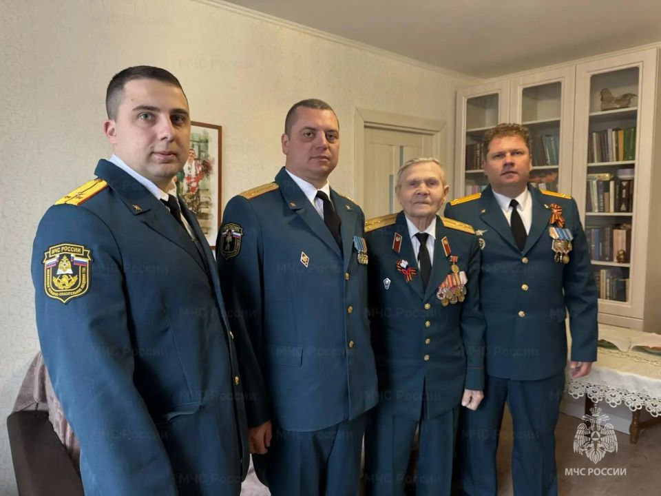 С несгибаемым характером и вечной благодарностью! С несгибаемым характером и вечной благодарностью!