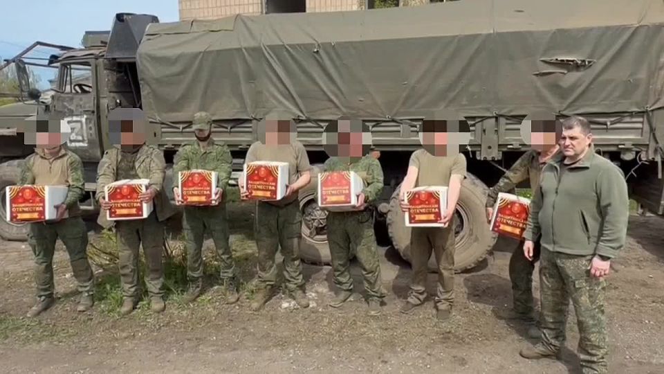 Бойцам в ДНР доставили посылки от Губернатора Тульской области