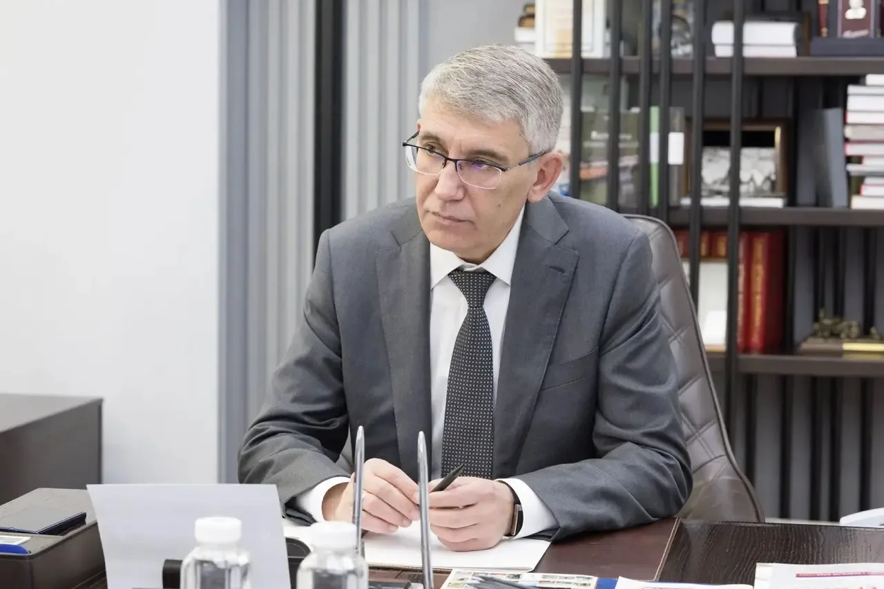 Дмитрий Миляев: #Инвестиционныйчас. С руководством компании «Донской камень» на рабочей встрече обсудили дальнейшее развитие предприятия «Донской камень» занимается добычей полезных ископаемых, а также является одним из... Дмитрий Миляев: #Инвестиционныйчас. С руководством компании «Донской камень» на рабочей встрече обсудили дальнейшее развитие предприятия «Донской камень» занимается добычей полезных ископаемых, а также является одним из...