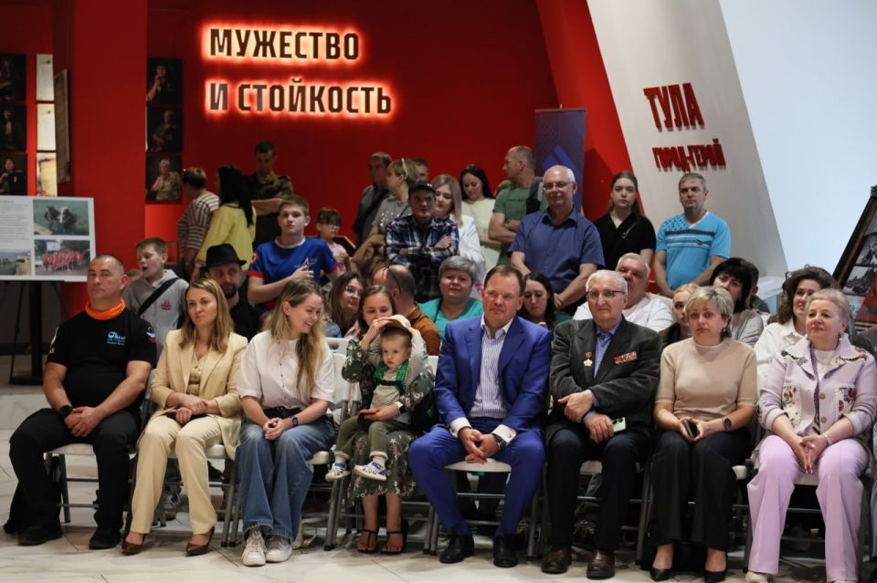При содействии Общественного совета при УМВД в Туле открылась выставка «Капитан Кусто в России» При содействии Общественного совета при УМВД в Туле открылась выставка «Капитан Кусто в России»