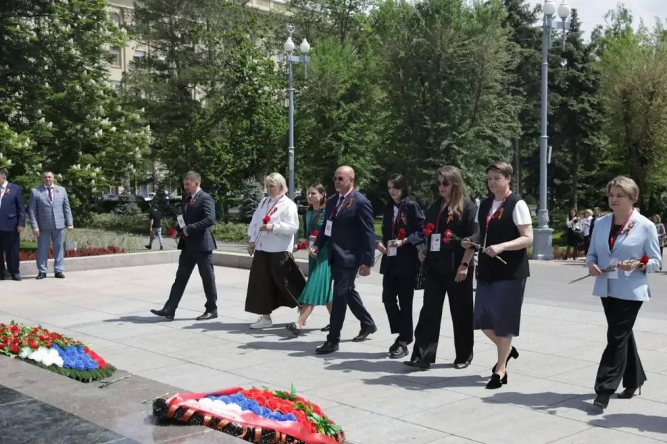 В Волгограде прошел форум представительных органов муниципальных образований России «Единство народов России как высший смысл патриотизма» В Волгограде прошел форум представительных органов муниципальных образований России «Единство народов России как высший смысл патриотизма»