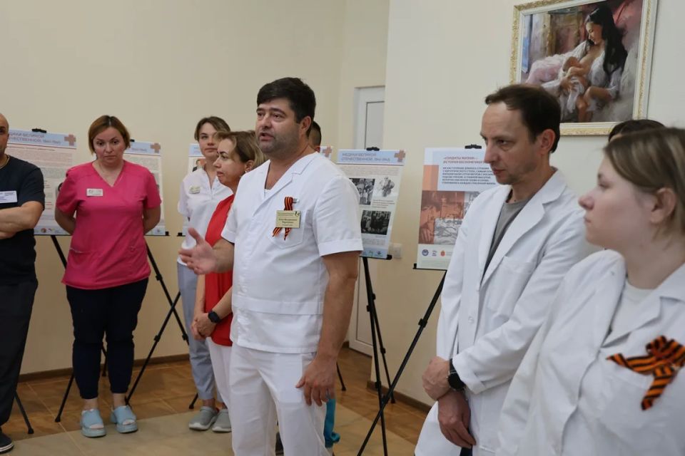 Алексей Эрк представил выставку «Солдаты жизни» в Тульском областном перинатальном центре им В.С. Гумилевской Алексей Эрк представил выставку «Солдаты жизни» в Тульском областном перинатальном центре им В.С. Гумилевской