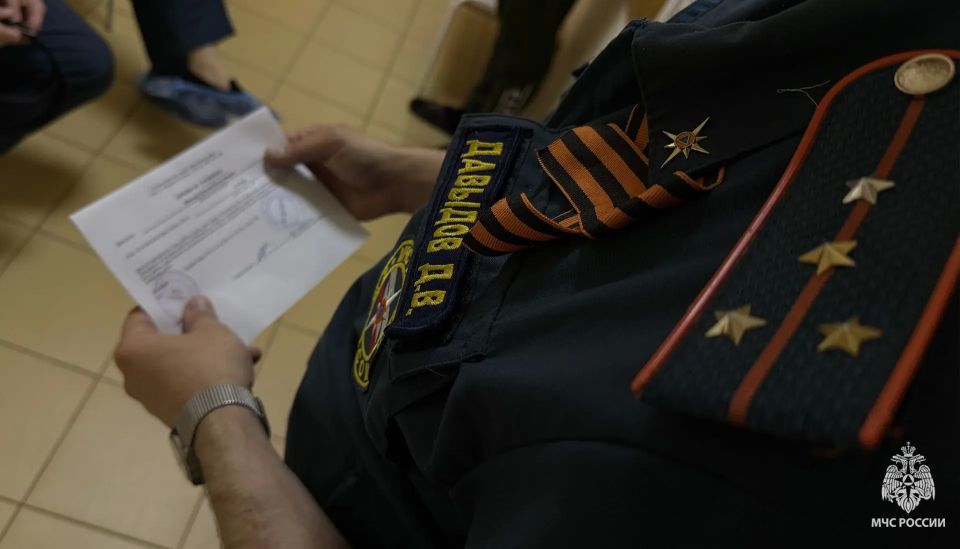 Сотрудники ГУ МЧС России по Тульской области приняли участие в сдаче донорской крови Сотрудники ГУ МЧС России по Тульской области приняли участие в сдаче донорской крови