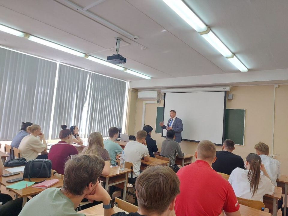В ТГПУ им. Л.Н. Толстого в рамках акции «Будь в форме» прошли профориентационные встречи сотрудников полиции со студентами В ТГПУ им. Л.Н. Толстого в рамках акции «Будь в форме» прошли профориентационные встречи сотрудников полиции со студентами