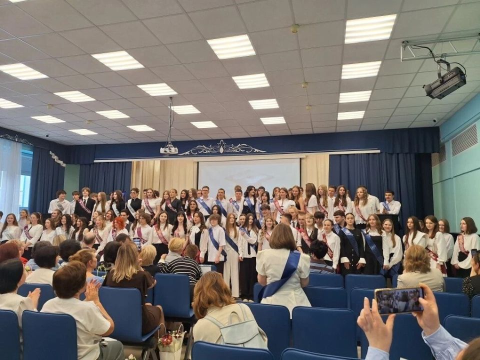 В этом году в Туле более 8300 выпускников школ В этом году в Туле более 8300 выпускников школ