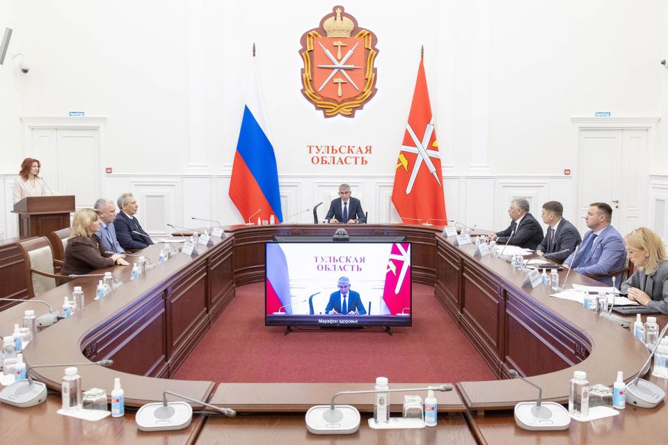 Губернатор Дмитрий Миляев на III Всероссийском телемарафоне «#Вместездорово»: «Семейное счастье невозможно без здоровья»