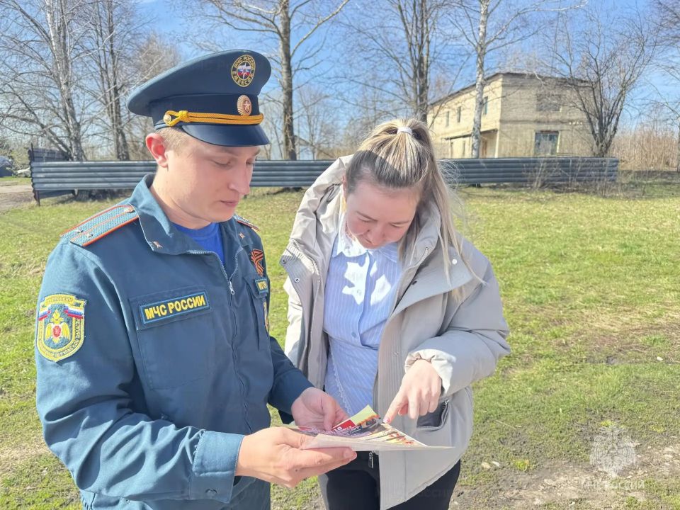 В Кимовском районе продолжается профилактическая работа по предупреждению пожаров В Кимовском районе продолжается профилактическая работа по предупреждению пожаров