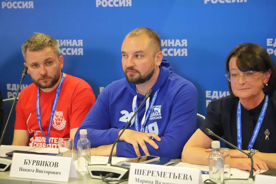 Тульская делегация во главе с Дмитрием Миляевым приняла участие в форуме «Есть результат!» Тульская делегация во главе с Дмитрием Миляевым приняла участие в форуме «Есть результат!»