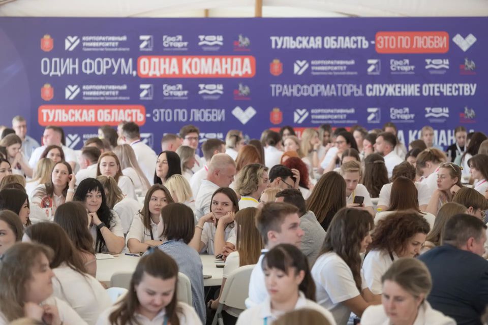 Светлана Воскресенская на форуме «Трансформаторы»: крупнейшие дорожные проекты области ждут управленческих решений молодых специалистов Светлана Воскресенская на форуме «Трансформаторы»: крупнейшие дорожные проекты области ждут управленческих решений молодых специалистов