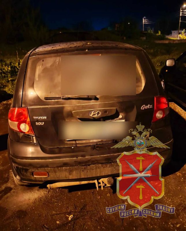 В Узловском районе полицейские установили подозреваемого в поджоге иномарки В Узловском районе полицейские установили подозреваемого в поджоге иномарки