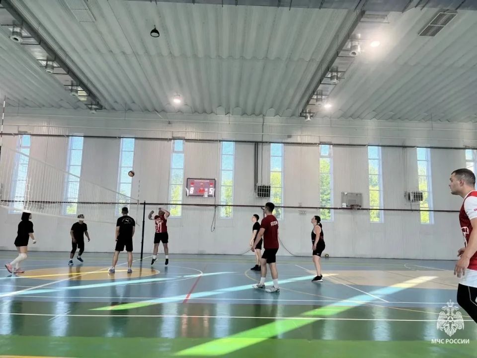 #МЧСзаЗОЖ. Спорт, единство, победа: сотрудники 4 пожарно-спасательного отряда взяли бронзу на марафоне «Земля спорта — 2026» #МЧСзаЗОЖ. Спорт, единство, победа: сотрудники 4 пожарно-спасательного отряда взяли бронзу на марафоне «Земля спорта — 2026»