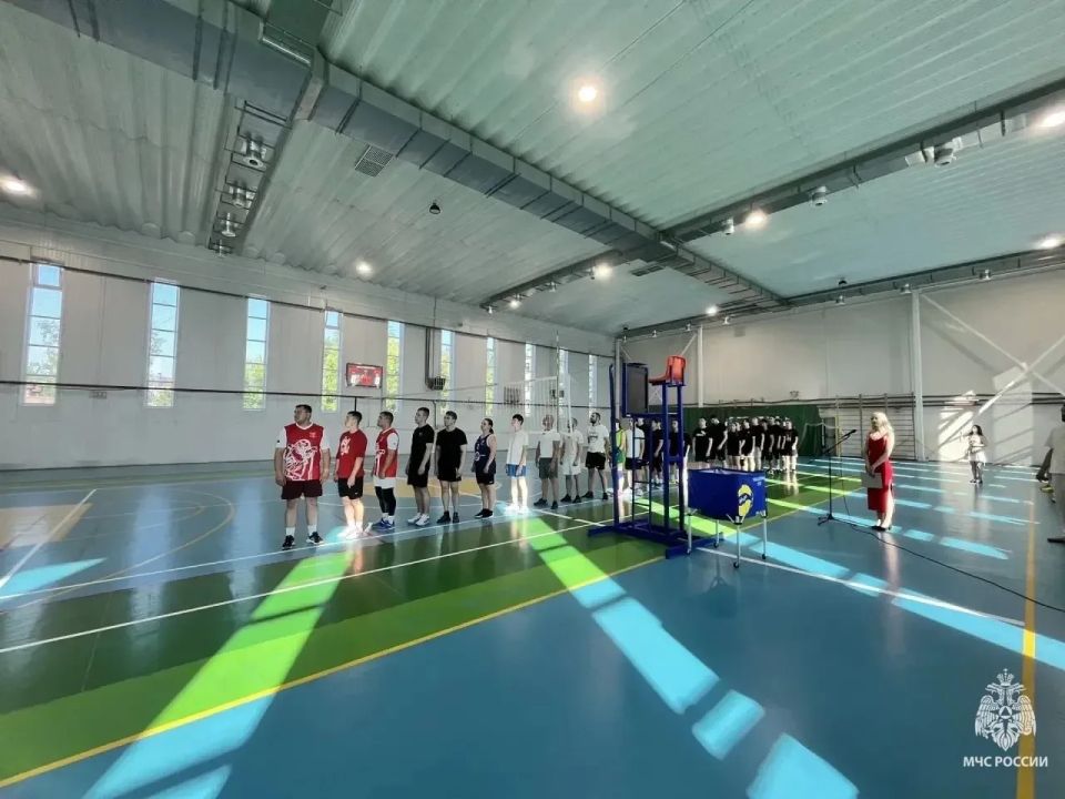 #МЧСзаЗОЖ. Спорт, единство, победа: сотрудники 4 пожарно-спасательного отряда взяли бронзу на марафоне «Земля спорта — 2026» #МЧСзаЗОЖ. Спорт, единство, победа: сотрудники 4 пожарно-спасательного отряда взяли бронзу на марафоне «Земля спорта — 2026»