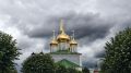 Кажется, дождь собирается?