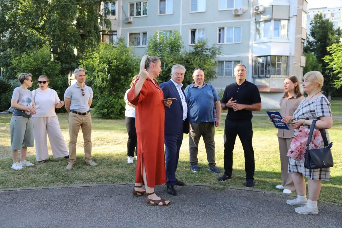 В Туле прошла встреча с жителями Заречья по вопросам благоустройства В Туле прошла встреча с жителями Заречья по вопросам благоустройства