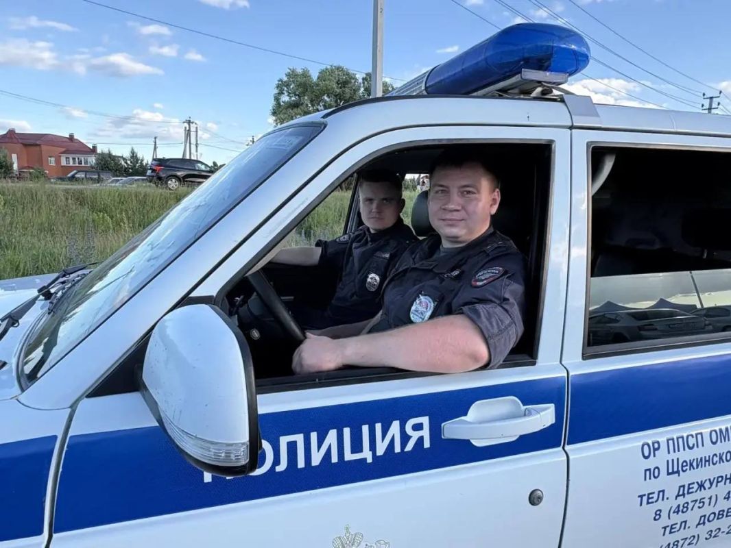 В Алексинском районе полицейские обеспечили безопасность и общественный порядок на музыкальном фестивале В Алексинском районе полицейские обеспечили безопасность и общественный порядок на музыкальном фестивале