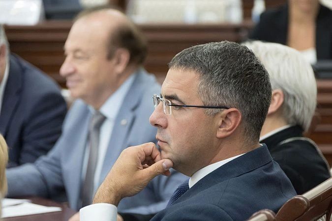Губернатор Дмитрий Миляев провел заседание Совета по реализации государственной демографической и семейной политики Губернатор Дмитрий Миляев провел заседание Совета по реализации государственной демографической и семейной политики