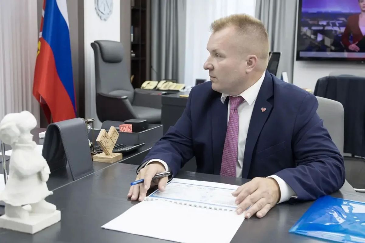 Дмитрий Миляев: С генеральным директором Корпорации развития и поддержки Тульской области Сергеем Кирюхиным обсудили планы по расширению территории особой экономической зоны «Узловая» и привлечению новых инвесторов Дмитрий Миляев: С генеральным директором Корпорации развития и поддержки Тульской области Сергеем Кирюхиным обсудили планы по расширению территории особой экономической зоны «Узловая» и привлечению новых инвесторов