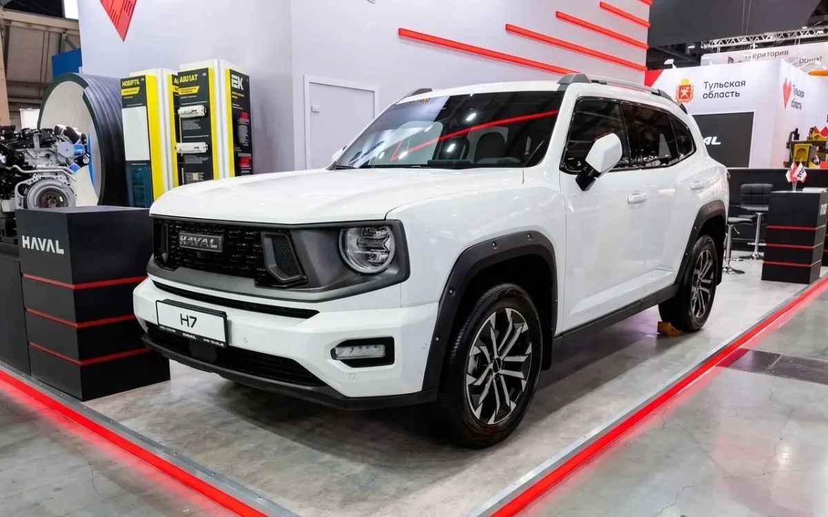 Обновленный кроссовер Haval H7 показали на стенде Тульской области на "Иннопроме - 2026"