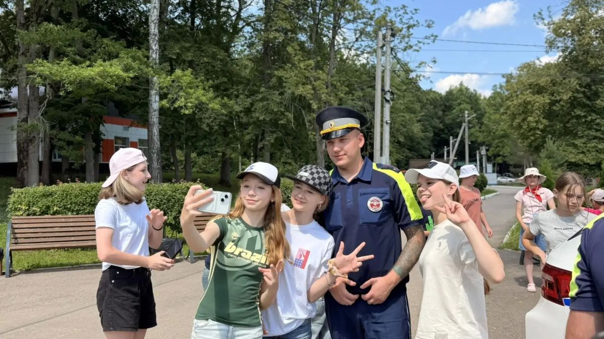Летние каникулы в загородном лагере Летние каникулы в загородном лагере