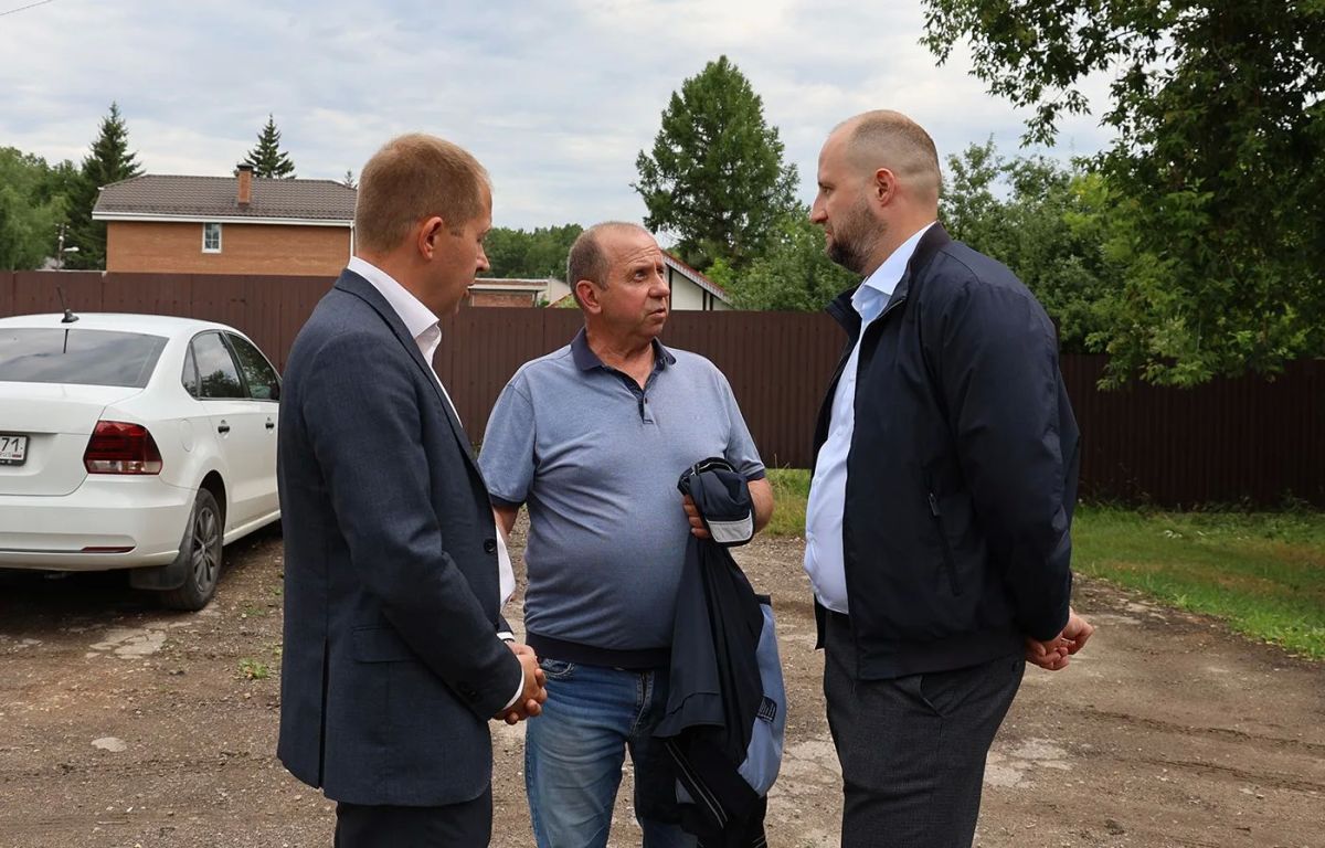 В поселке Рождественском состоялась встреча с активом В поселке Рождественском состоялась встреча с активом