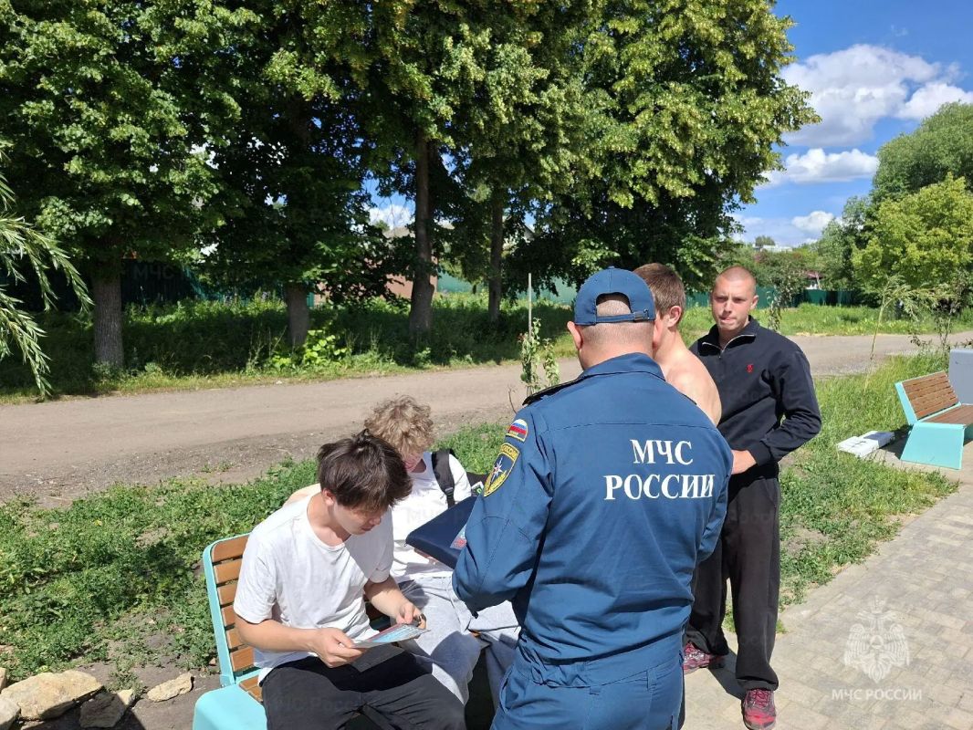 Сотрудники ГИМС ежедневно проводят профилактические мероприятия на водоемах Тульской области Сотрудники ГИМС ежедневно проводят профилактические мероприятия на водоемах Тульской области