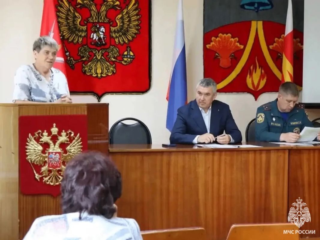 В Тепло-Огаревском районе обсудили вопросы безопасности населенных пунктов В Тепло-Огаревском районе обсудили вопросы безопасности населенных пунктов